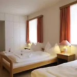 Horsky Gendorf Guest house